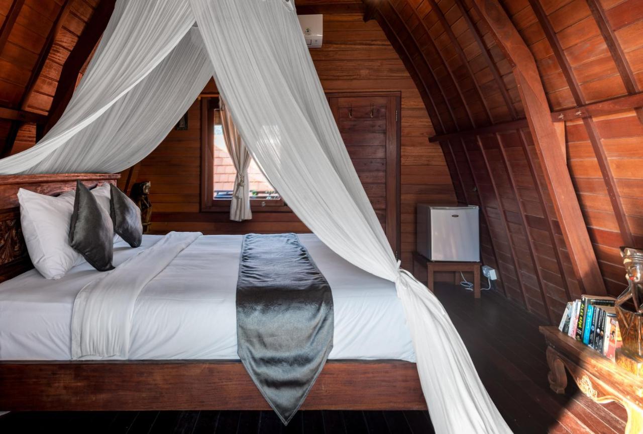 Melasti Beach Bungalows Amed Екстериор снимка